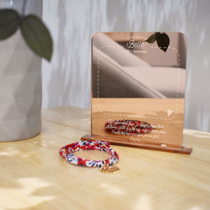 Miroir maman personnalisé acrylique miroir rose gravé 11x13 cm avec support - édition spéciale "La plus jolie des mamans" - Liberty