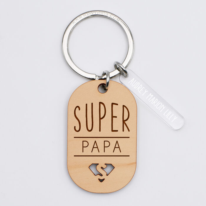 Porte-clés super papa personnalisé gravé bois médaille ovale 55 mm et breloque acrylique 40x8 mm - prénoms