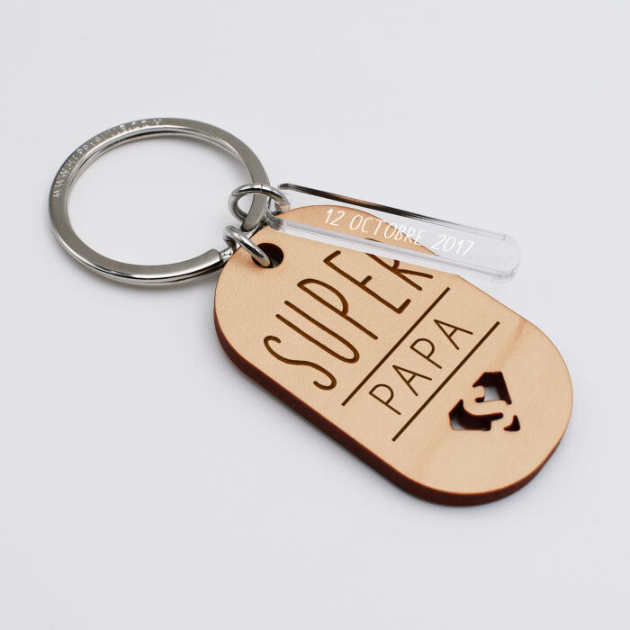 Porte-clés super papa personnalisé gravé bois médaille ovale 55 mm et breloque acrylique 40x8 mm - date