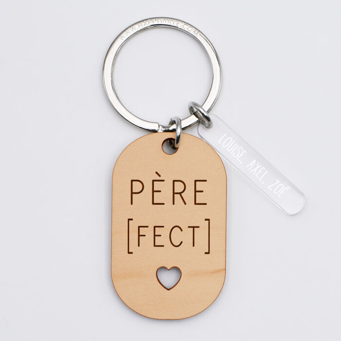 Porte-clés "Père fect" personnalisé gravé bois médaille ovale 55x35 mm et breloque acrylique 40x8 mm - prénoms