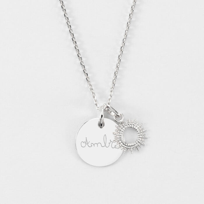 Pendentif personnalisé médaille gravée argent 15 mm et breloque soleil 10 mm - prénom manuscrit