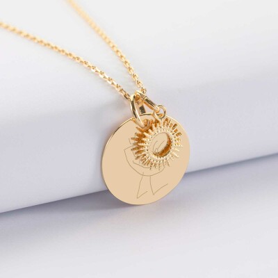 Pendentif personnalisé médaille gravée plaqué or 19 mm et breloque soleil 10 mm - dessin