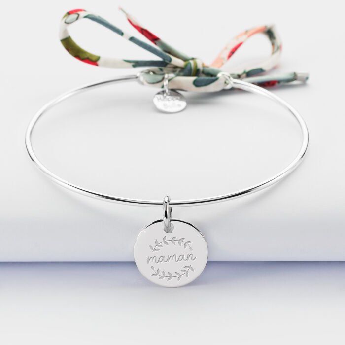 Bracelet personnalisé jonc argent et cordon Liberty médaille gravée 15 mm - illustration maman