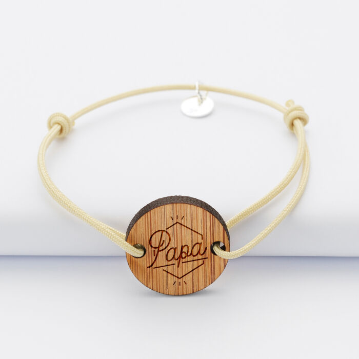 Bracelet homme personnalisé cordon simple médaille gravée bois ronde 2 trous 21 mm - illustration papa