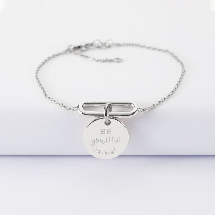 Bracelet chaîne ovale ouvert personnalisé médaille gravée argent 15 mm - illustration Be youtiful