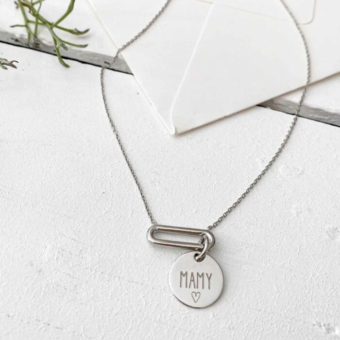 Collier chaîne ovale ouvert personnalisé médaille gravée argent 15 mm - ambiance