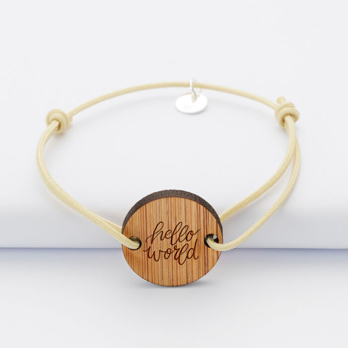 Bracelet personnalisé médaille gravée bois ronde 2 trous 21 mm - illustration hello world