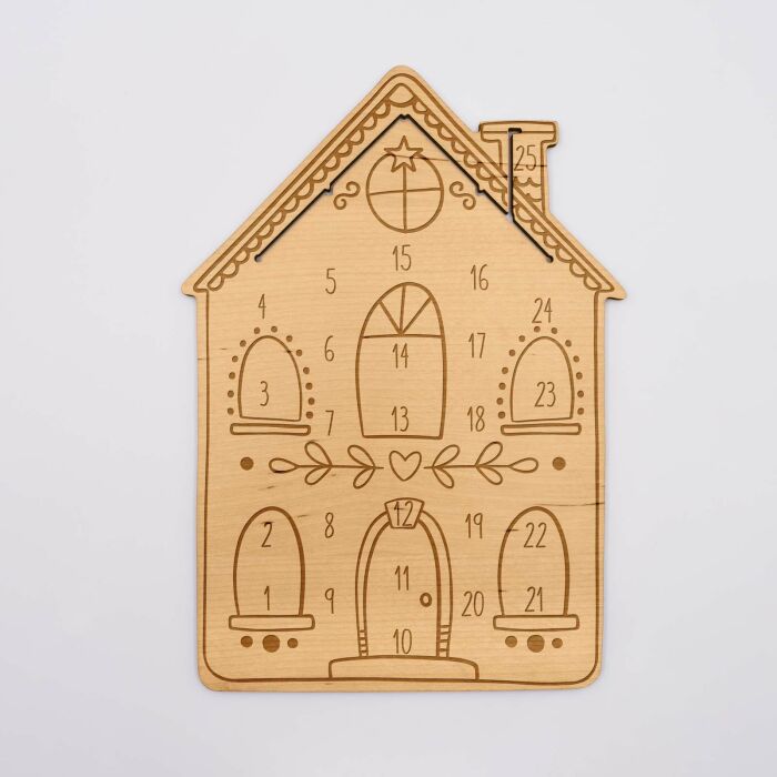 Calendrier de l'avent personnalisé "la tournée du père noël" bois gravé - zoom maison