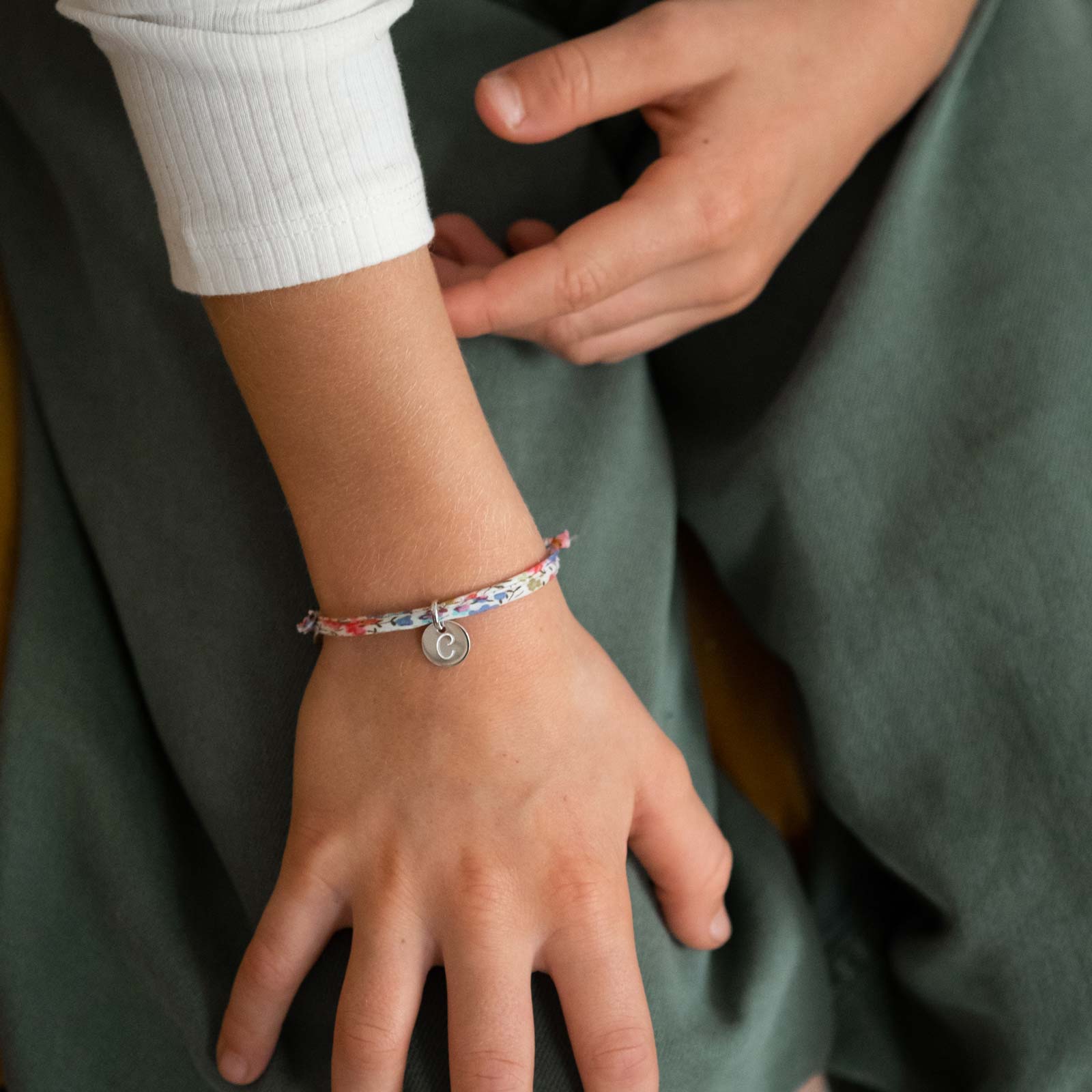 Petit Bracelet Enfant En Argent Massif Poinçonné – Bijou Ancien Authentique