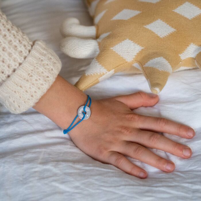 Bracelet enfant personnalisé médaille gravée argent cible 16 mm - Super grande soeur