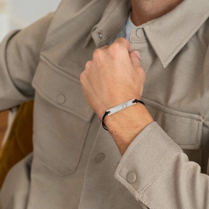 Bracelet homme personnalisé cordon doublé médaille gravée argent plaque 42x8 mm - Prénoms