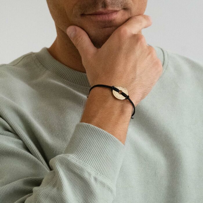 Bracelet homme personnalisé cordon double médaille gravée plaqué or cible 20 mm - Texte