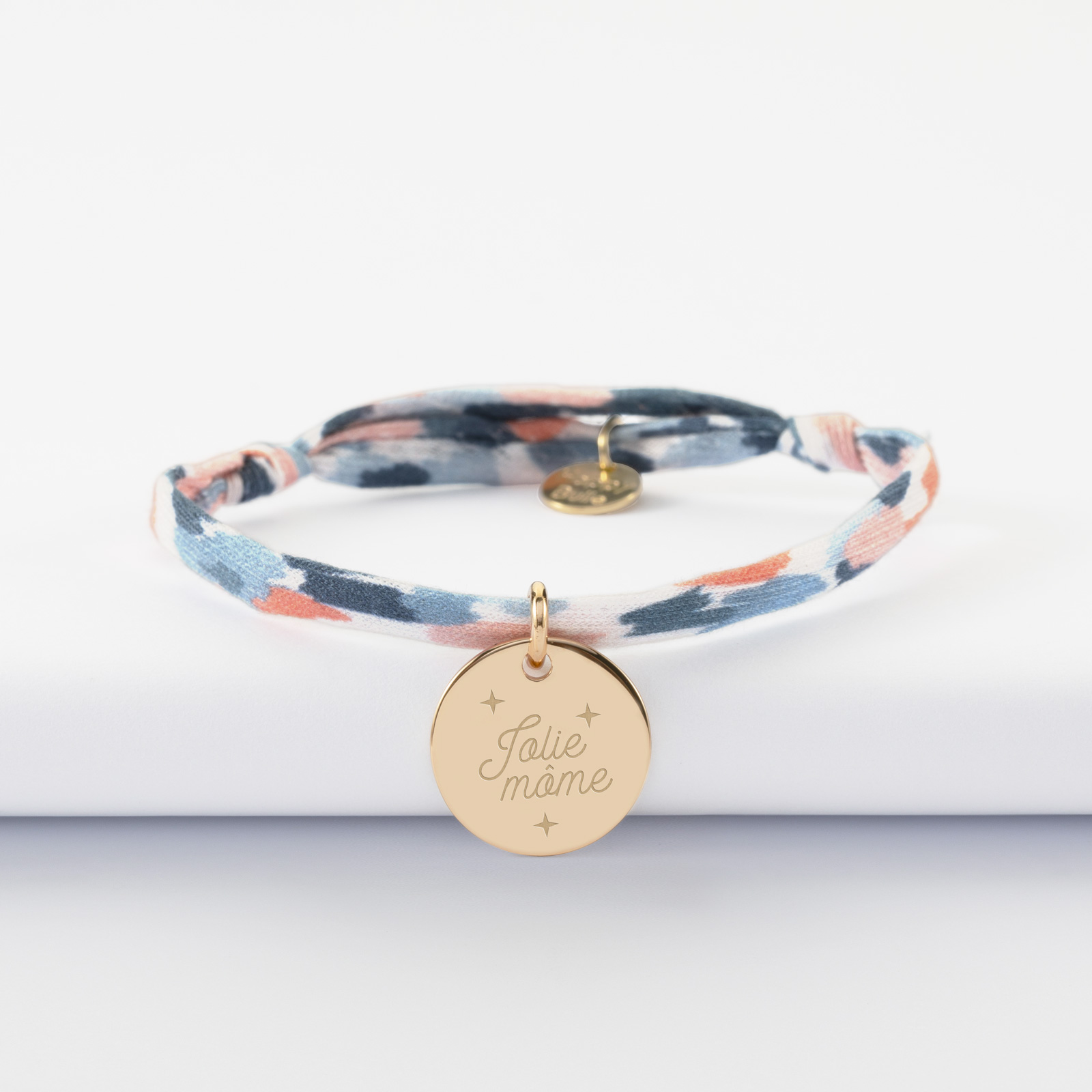 Bracelet enfant personnalisé liberty médaille gravée plaqué or 15
