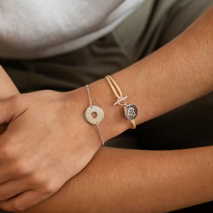 Bracelet fermoir personnalisé cordon pailleté médaille gravée argent 15 mm - dessin porté
