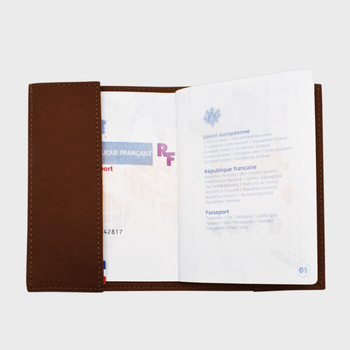 Protège passeport personnalisé couleur Fauve - intérieur