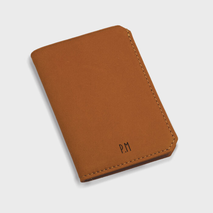 Porte-carte personnalisé double volets cuir couleur Caramel 6,8x9,8cm - initiales
