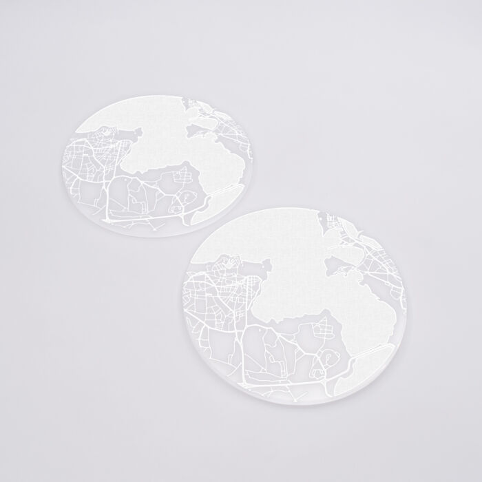 Lot de 2 sous-verres personnalisés gravés acrylique ronds 9 cm "Géo map" - biais et identiques