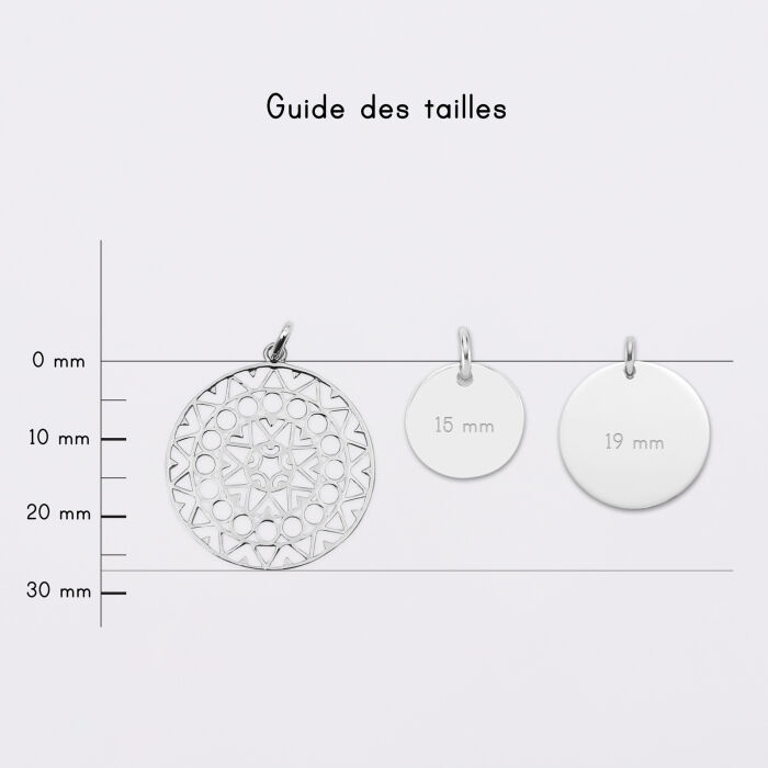 Breloque arabesque ajourée argent 27 mm - guide des tailles médailles