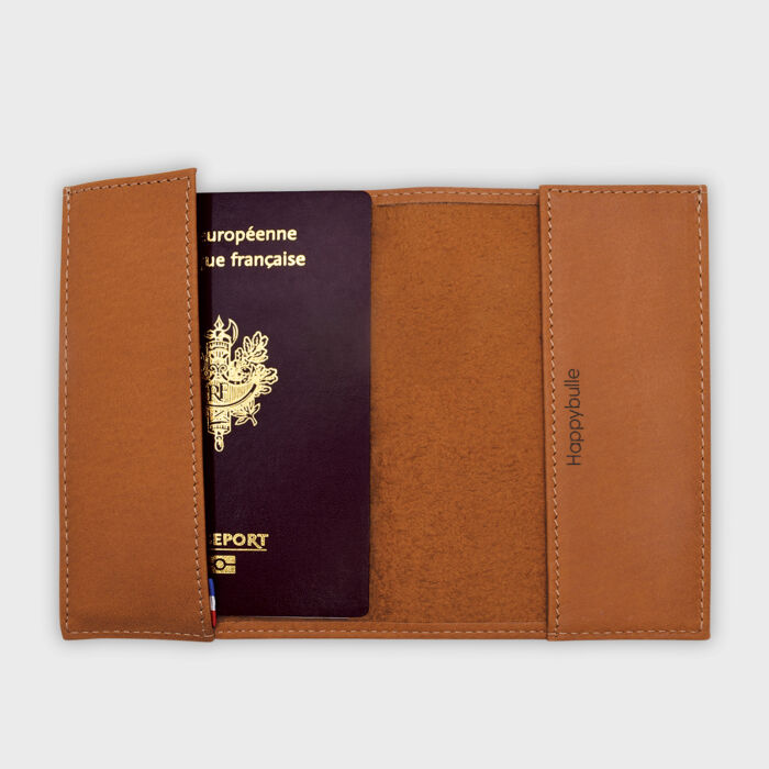 Protège passeport personnalisé couleur Caramel - ouvert passeport