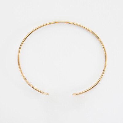 Bracelet jonc plaqué or ouvert à plat