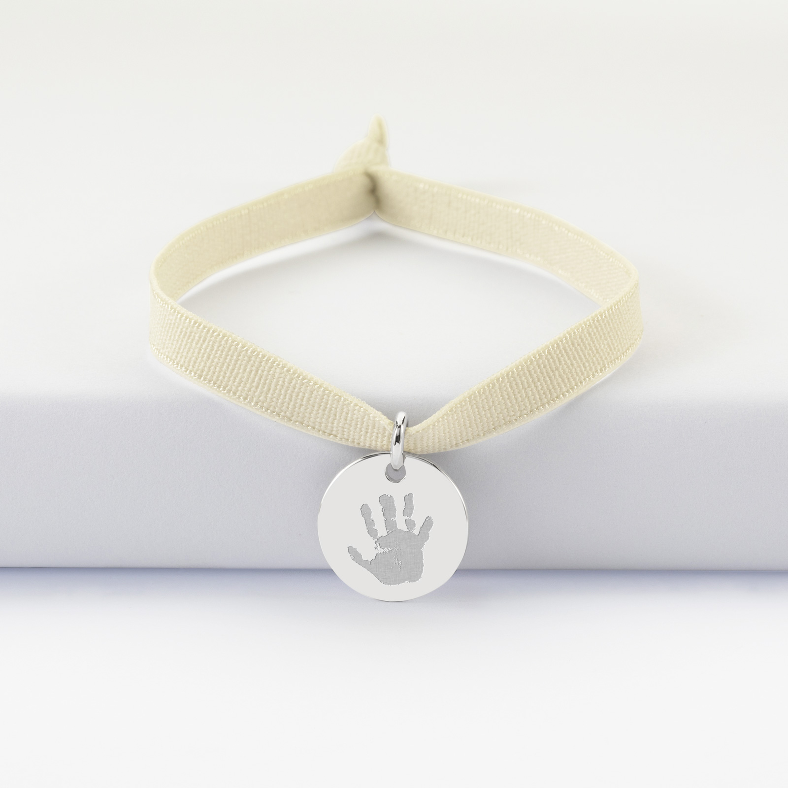 Coffret enfant de bracelets personnalisés cordons interchangeables  élastiques médaille argent nuage 20x14 mm gravée