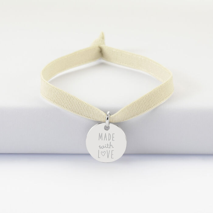 Bracelet enfant personnalisé cordon élastique médaille martelée gravée argent 15 mm - illustration