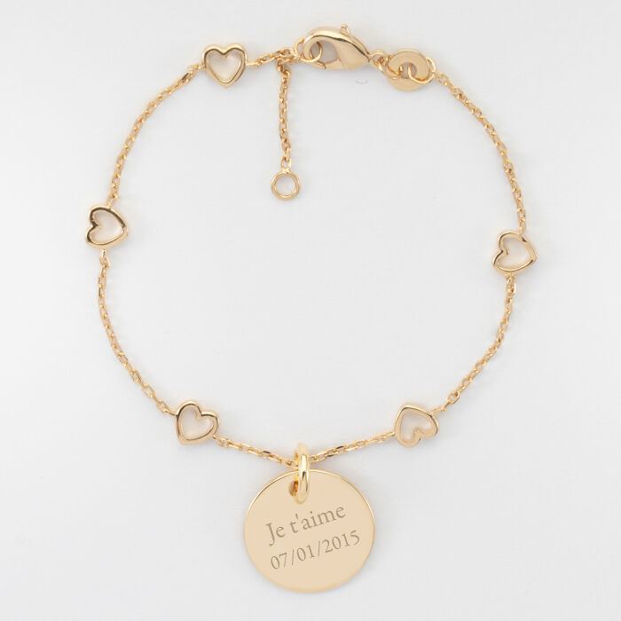 Bracelet chaîne cœurs ajourés personnalisé médaille gravée plaqué or 15 mm - texte