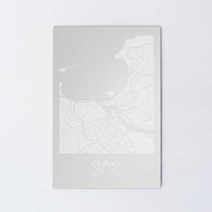 Cadre "Géo map" personnalisé acrylique miroir argenté gravé 15x10 cm avec support - illustration