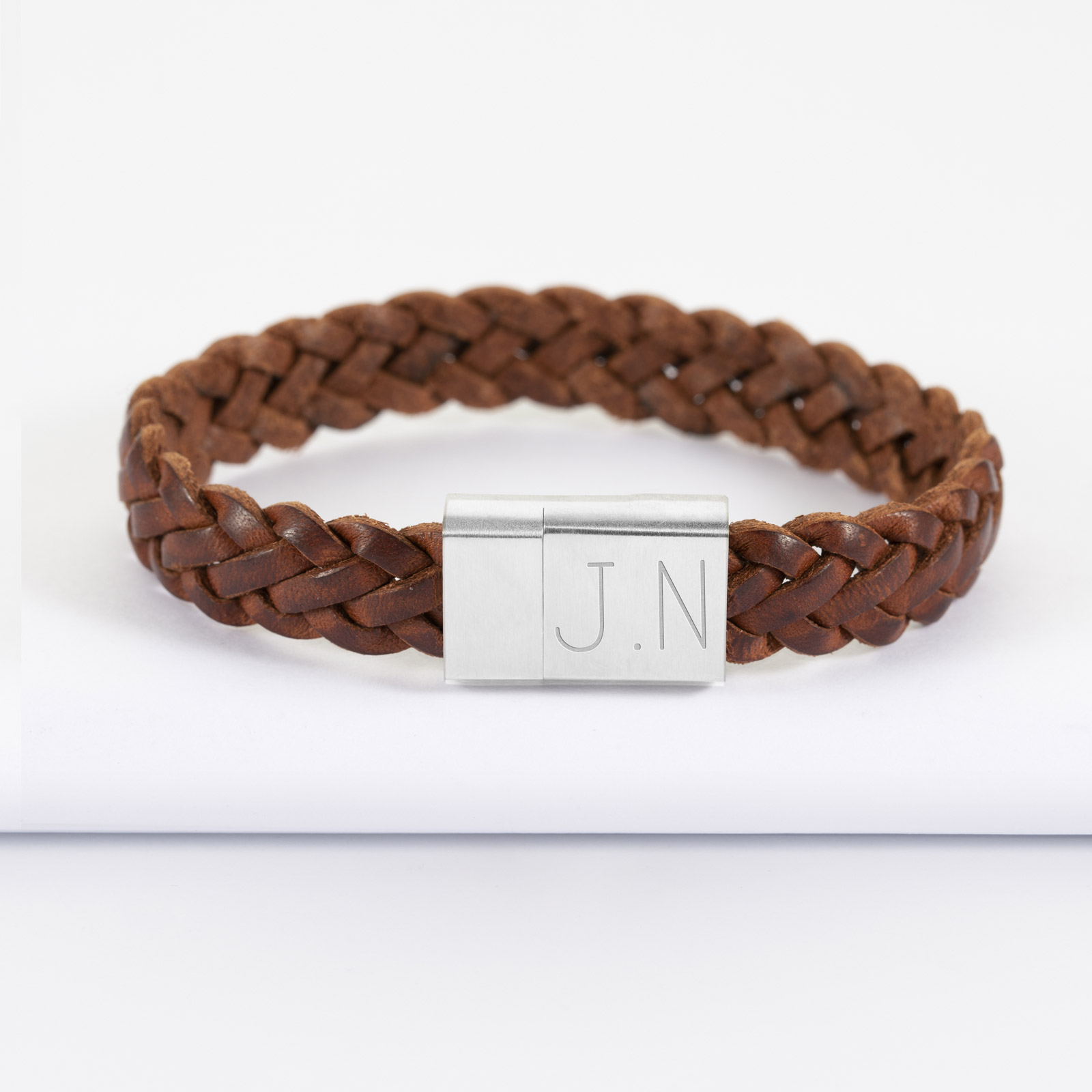 Bracelet homme personnalisé gravé en cuir tressé et acier