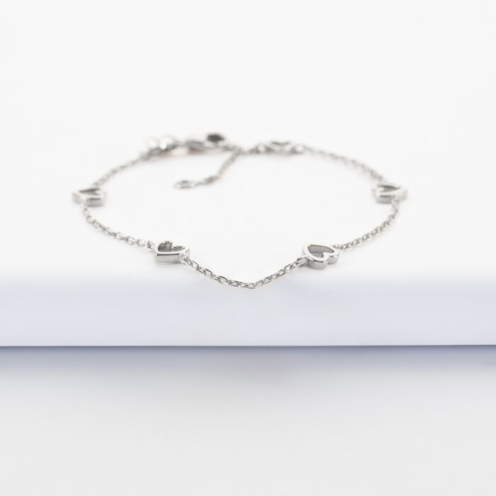 Bracelet chaîne cœurs ajourés argent - face