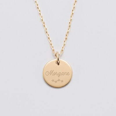 Personalised engraved gold-plated 15 mm medallion pendant - name 1