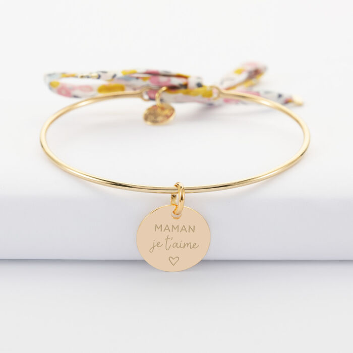 Bracelet personnalisé jonc plaqué or et cordon Liberty médaille gravée 15 mm - illustration maman