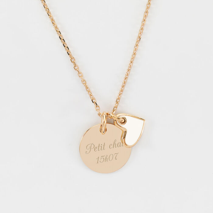 Pendentif enfant personnalisé médaille gravée plaqué or 15 mm et breloque cœur email blanc 10 mm - texte