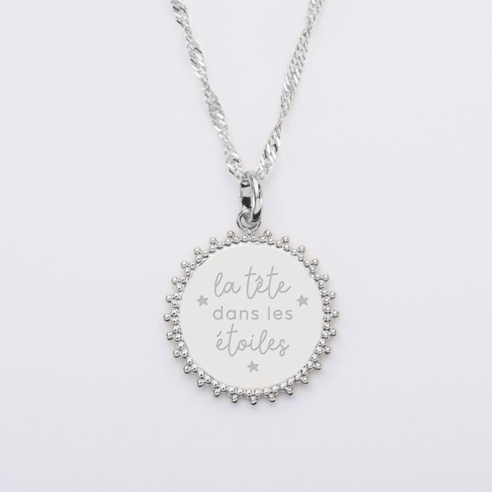 Pendentif personnalisé médaille soleil gravée argent 20 mm - illustration