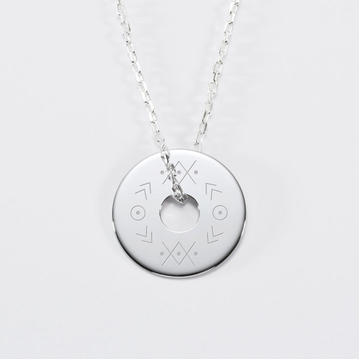 Personalised engraved silver target medallion pendant 20mm ornament