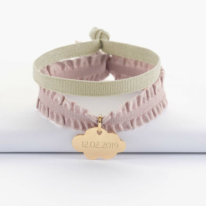 Coffret de bracelets enfant personnalisés cordons élastiques interchangeables médaille gravée plaqué or nuage 20x14 mm - date