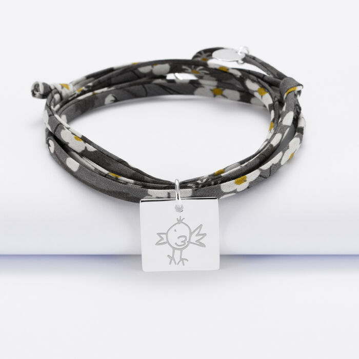 Bracelet Liberty personnalisé médaille gravée argent dormeuse carrée 18x18 mm - dessin