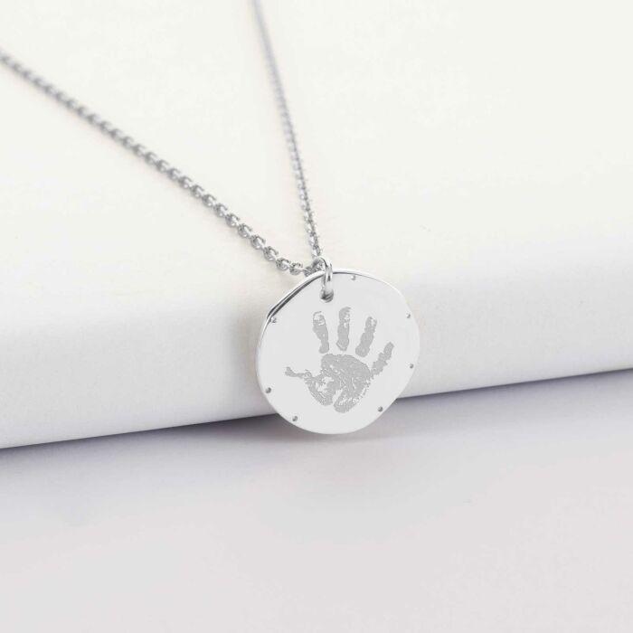 Pendentif enfant personnalisé médaille contour scintillant gravée argent 16 mm - empreinte main