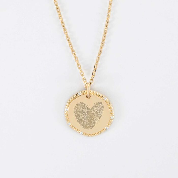 Pendentif enfant personnalisé médaille contour scintillant gravée plaqué or 16 mm - empreintes digitales coeur