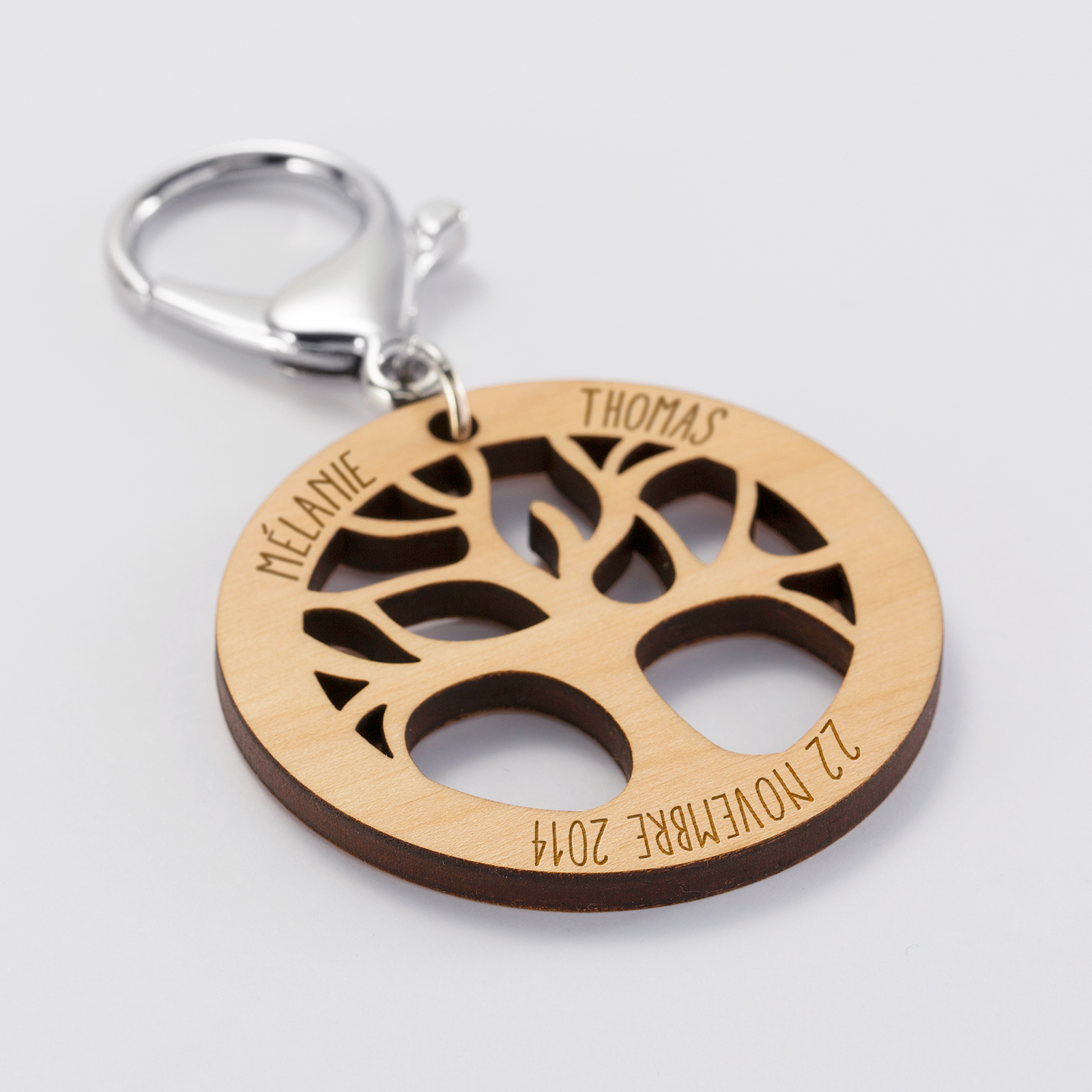 Mopec Llavero De Madera Con Árbol De La Vida – Adorno Natural Con Cintas De Cuerda Y Burlap, Medidas 9 X 4.5 Cm, Ideal Como Detalle Para Bodas, Aniversarios O Regalo Simbólico
