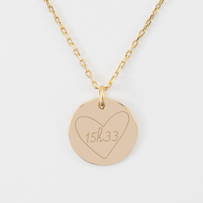 Pendentif personnalisé médaille martelée gravée plaqué or 19 mm - HappyBulle x Mon petit Léon - 15h33