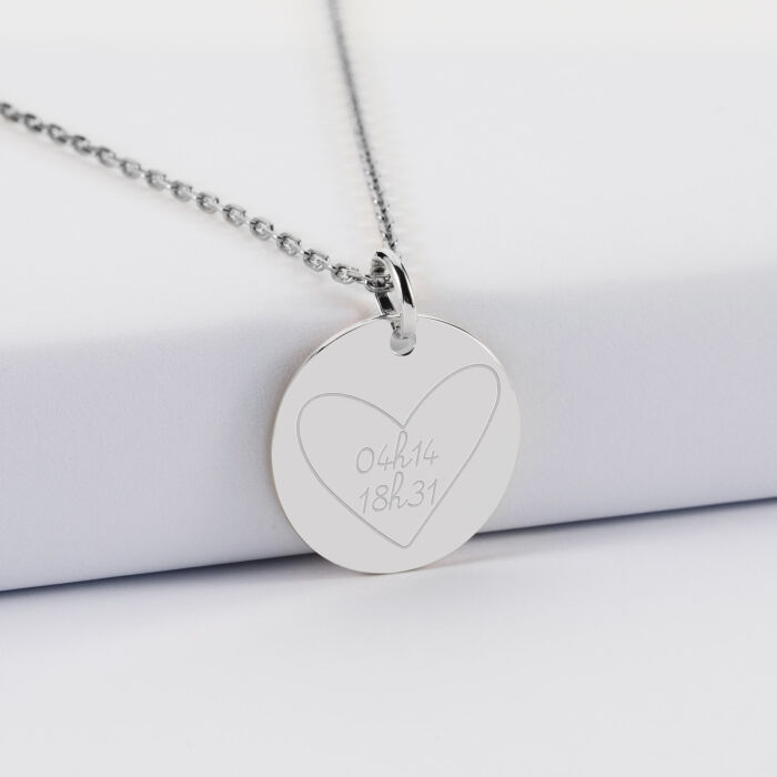 Pendentif personnalisé médaille martelée gravée argent 19 mm - HappyBulle x Mon petit Léon - 04h14 18h31