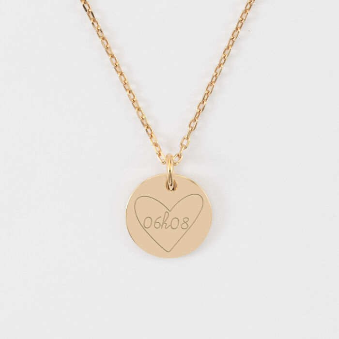 Pendentif personnalisé médaille martelée gravée plaqué or 15 mm - HappyBulle x Mon petit Léon - 06h08