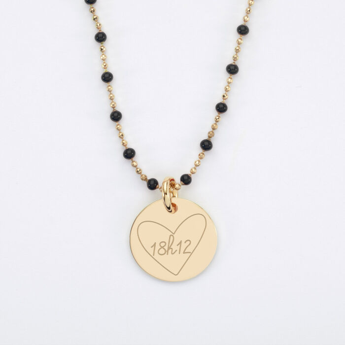 Collier perles colorées personnalisé médaille gravée plaqué or 15 mm - HappyBulle x Mon petit Léon - 18h12