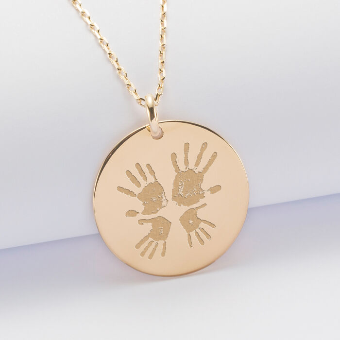 Pendentif personnalisé médaille gravée plaqué or 27 mm - illustration