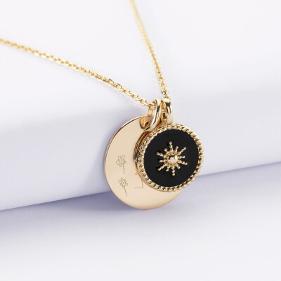 Pendentif personnalisé médaille gravée plaqué or 19 mm et breloque email noir soleil 14 mm - dessin