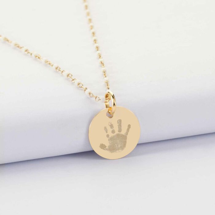 Collier perles Miyuki colorées personnalisé médaille gravée plaqué or 15 mm - empreinte main