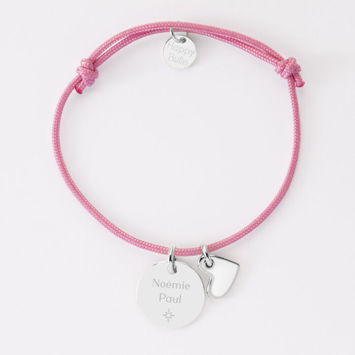 Bracelet personnalisé médaille gravée argent 15 mm et breloque coeur email blanc 10 mm - prénoms et pictogramme