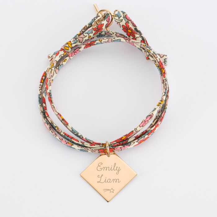 Bracelet 3 tours Liberty personnalisé médaille gravée plaqué or dormeuse losange 25x25 mm - Nos petits imparfaits - prénoms