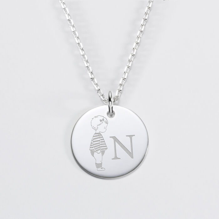 Pendentif personnalisé initiale médaille gravée argent 19 mm - HappyBulle x Marie Savart - bambin marinière
